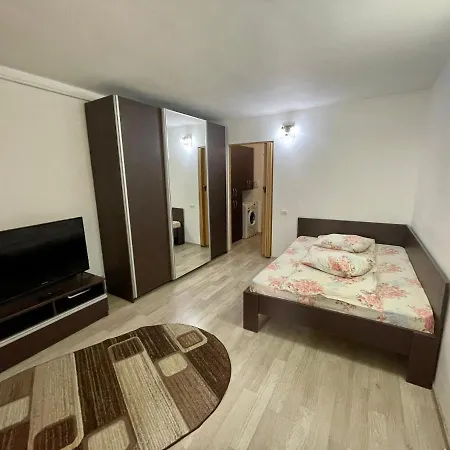 Garsoniera Moderna Parcare Internet Apartment Pitesti Exterior photo